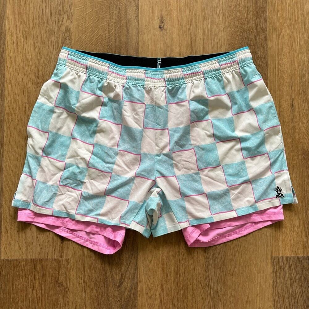 Chubbies Men's Blue Pink Check Ultimate Training Shorts 4” XL